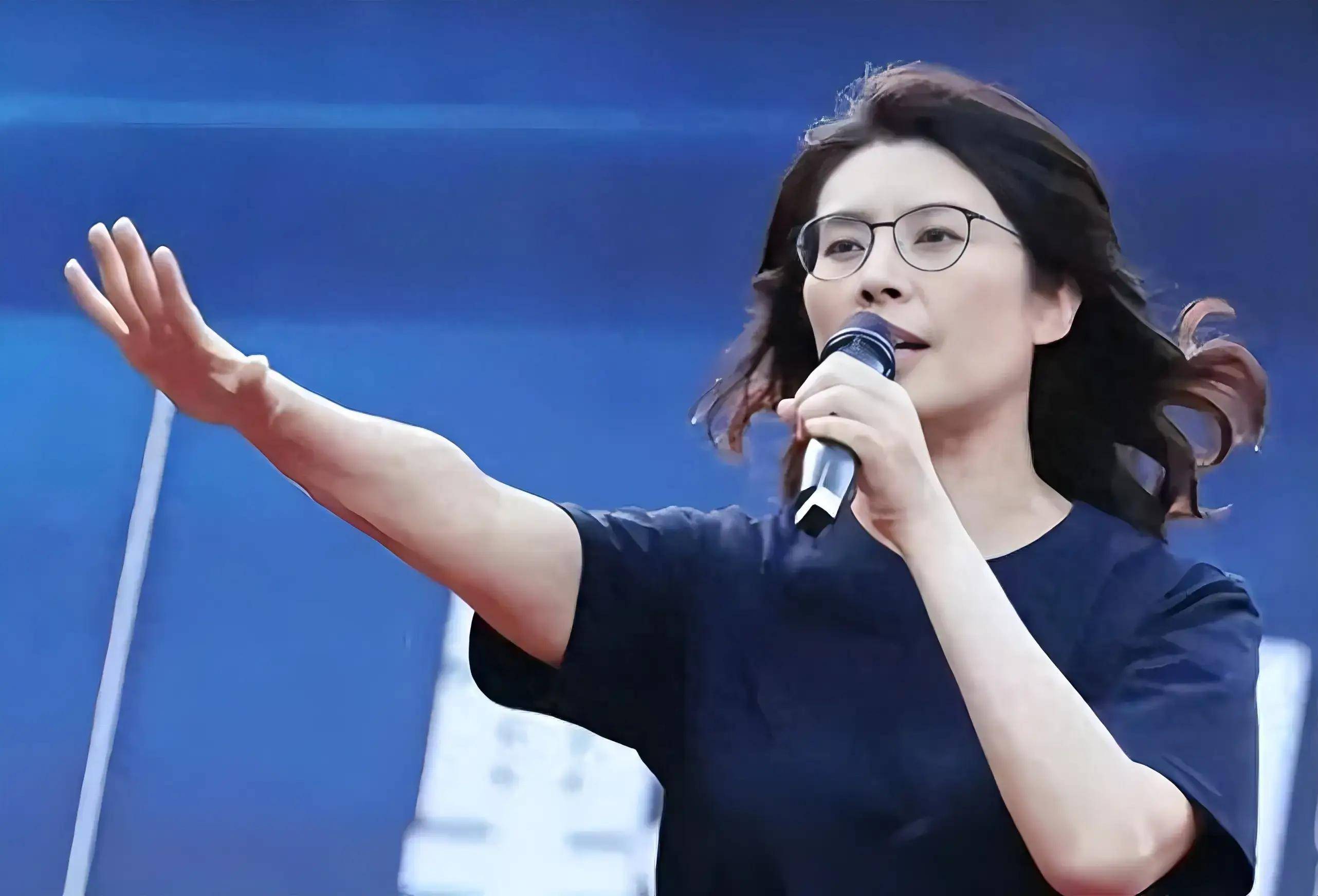 最后3天<strong></p>
<p>金安国纪股票</strong>，郑丽文支持率暴涨，洪秀柱定调：必须就统一表明态度