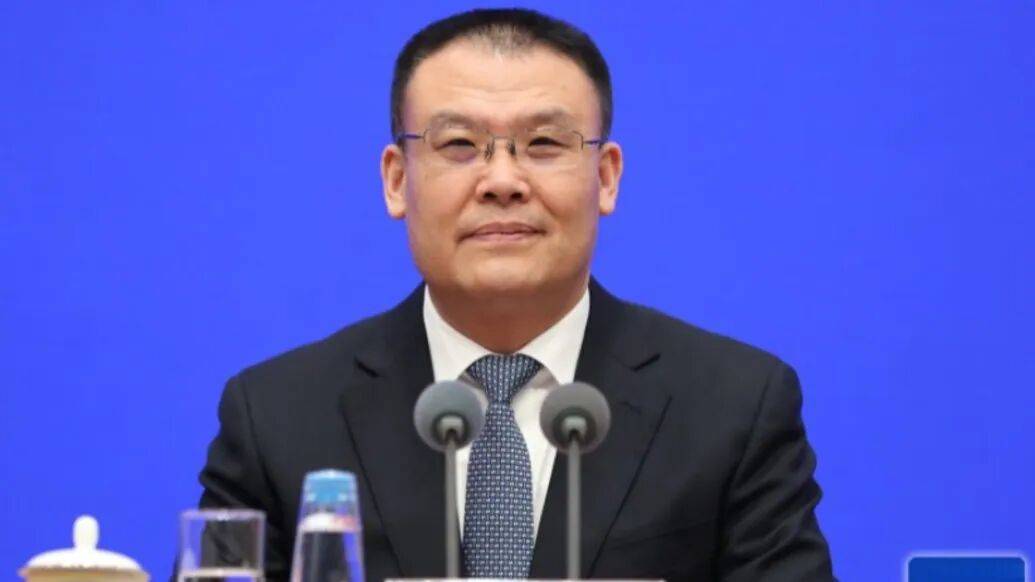 财政部副部长王东伟履新安徽省委常委<strong></p>
<p>华友钴业股票</strong>，河南唐河人