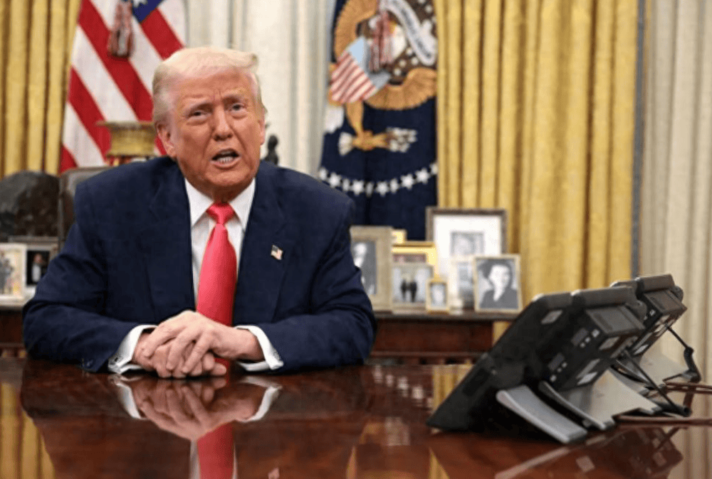 泽连斯基刚下飞机天塌了<strong></p>
<p>赛为智能股票</strong>，美俄煲2.5小时电话粥，到手的战斧没了