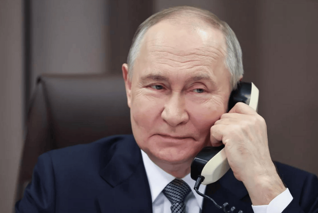 泽连斯基刚下飞机天塌了<strong></p>
<p>赛为智能股票</strong>，美俄煲2.5小时电话粥，到手的战斧没了