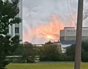 澄星股份工厂发生火灾？附近酒店：已灭火<strong></p>
<p>网易股票</strong>，有刺激性气味，建议不开窗