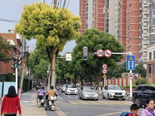 武汉多个小区接连宣布：免费对外开放<strong></p>
<p>贝因美股票</strong>！