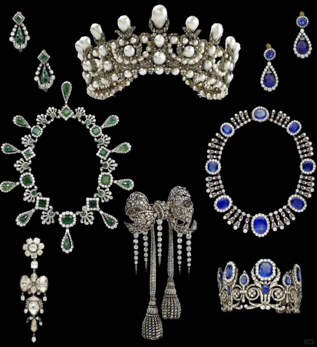 卢浮宫被盗的珠宝中<strong></p>
<p>贝因美股票</strong>，有拿破仑送给妻子的爱情信物