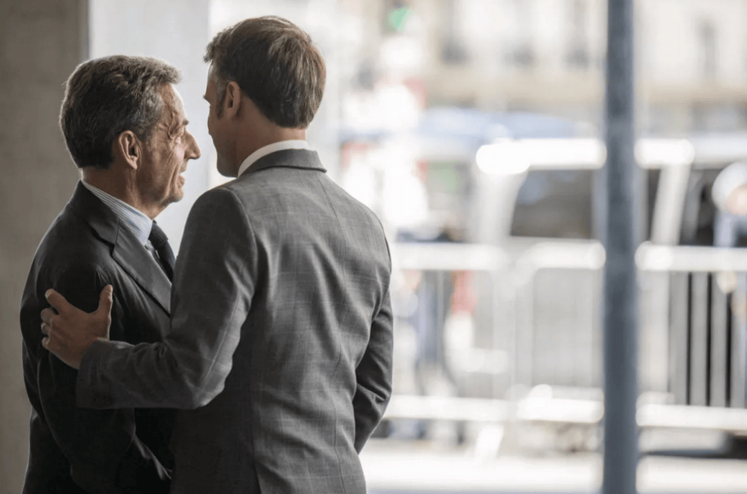 70岁法国前总统萨科齐的“坐牢style”：入狱前密会马克龙<strong></p>
<p>海澜之家股票</strong>，入狱后开始写书