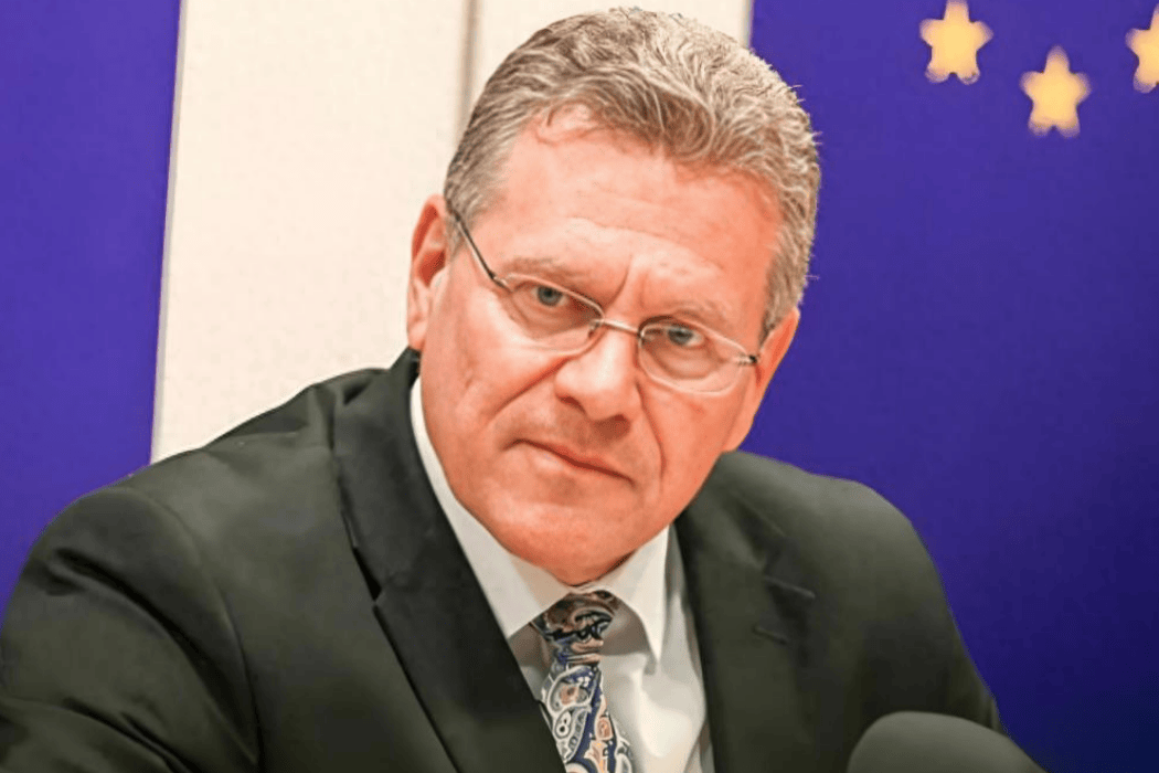 中欧刚通完电话<strong></p>
<p>海澜之家股票</strong>，3国叫嚣对华强硬，德国：不排除动用“核选项”