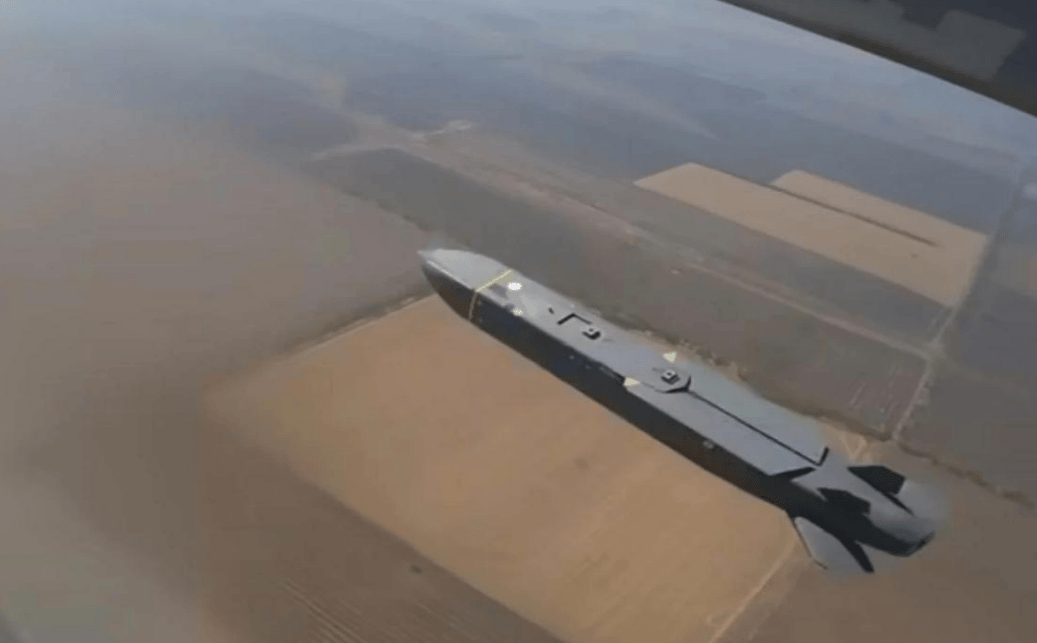 美国不给战斧拉倒<strong></p>
<p>海澜之家股票</strong>，乌克兰搬出先进导弹，陆海空联合轰炸俄罗斯