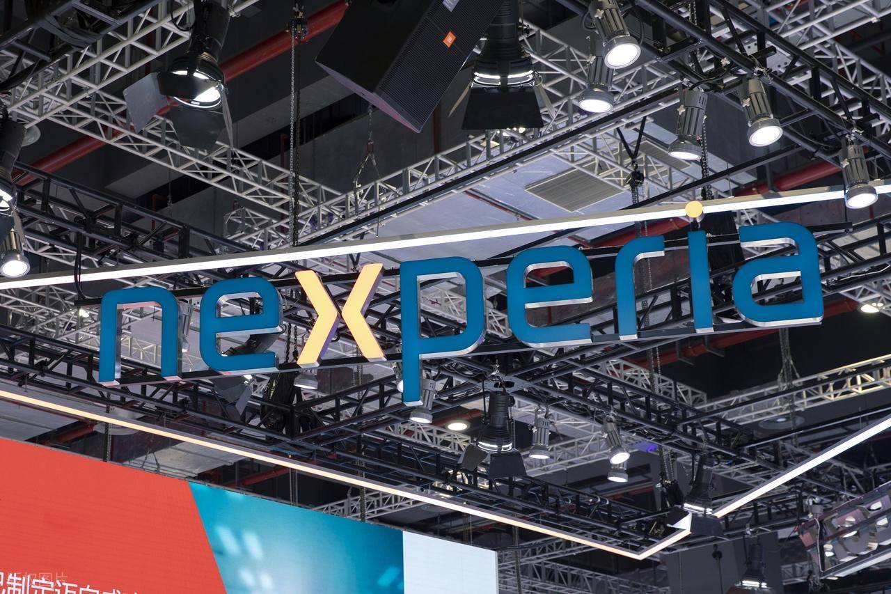 荷兰慌了<strong></p>
<p>君正集团股票</strong>，安世中国已恢复供货，但有一个条件，必须用人民币结算！