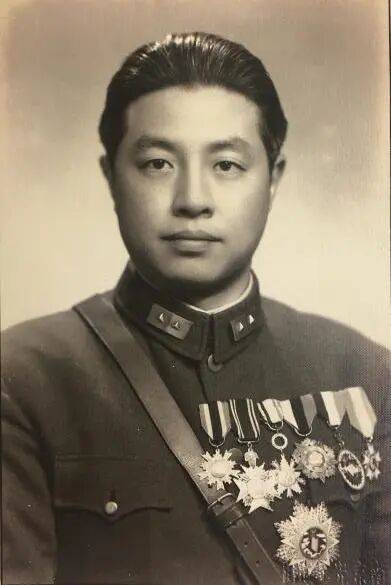 确认了<strong></p>
<p>君正集团股票</strong>！是著名歌手刘若英的爷爷