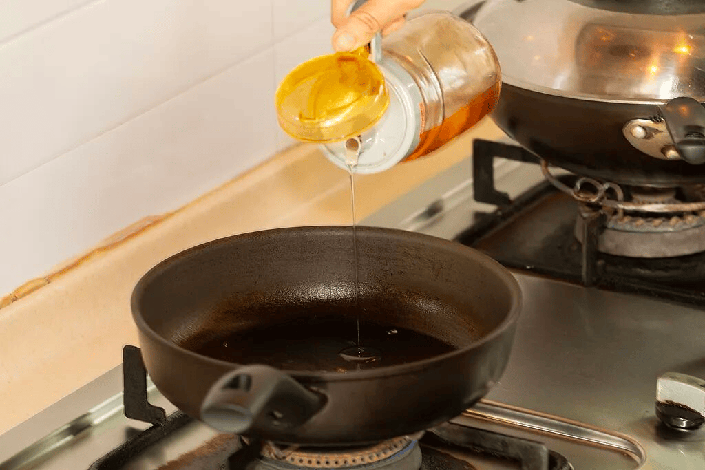 免疫力下降、致癌<strong></p>
<p>君正集团股票</strong>!这样炒菜会威胁全家健康→