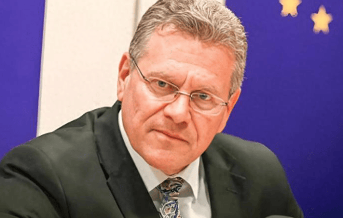 荷兰紧急对华服软<strong></p>
<p>昆仑万维股票</strong>，晚了！安世中国留下一封信，拒绝美元结算，欧盟紧急一通电话打往北京