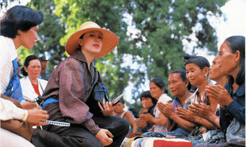 泰国王太后诗丽吉去世<strong></p>
<p>昆仑万维股票</strong>，留下19顶奢华王冠和她的传奇一生