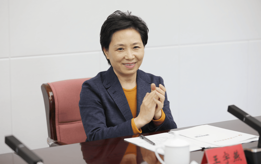 王宇燕<strong></p>
<p>昆仑万维股票</strong>，已任中华全国供销合作总社理事会主任