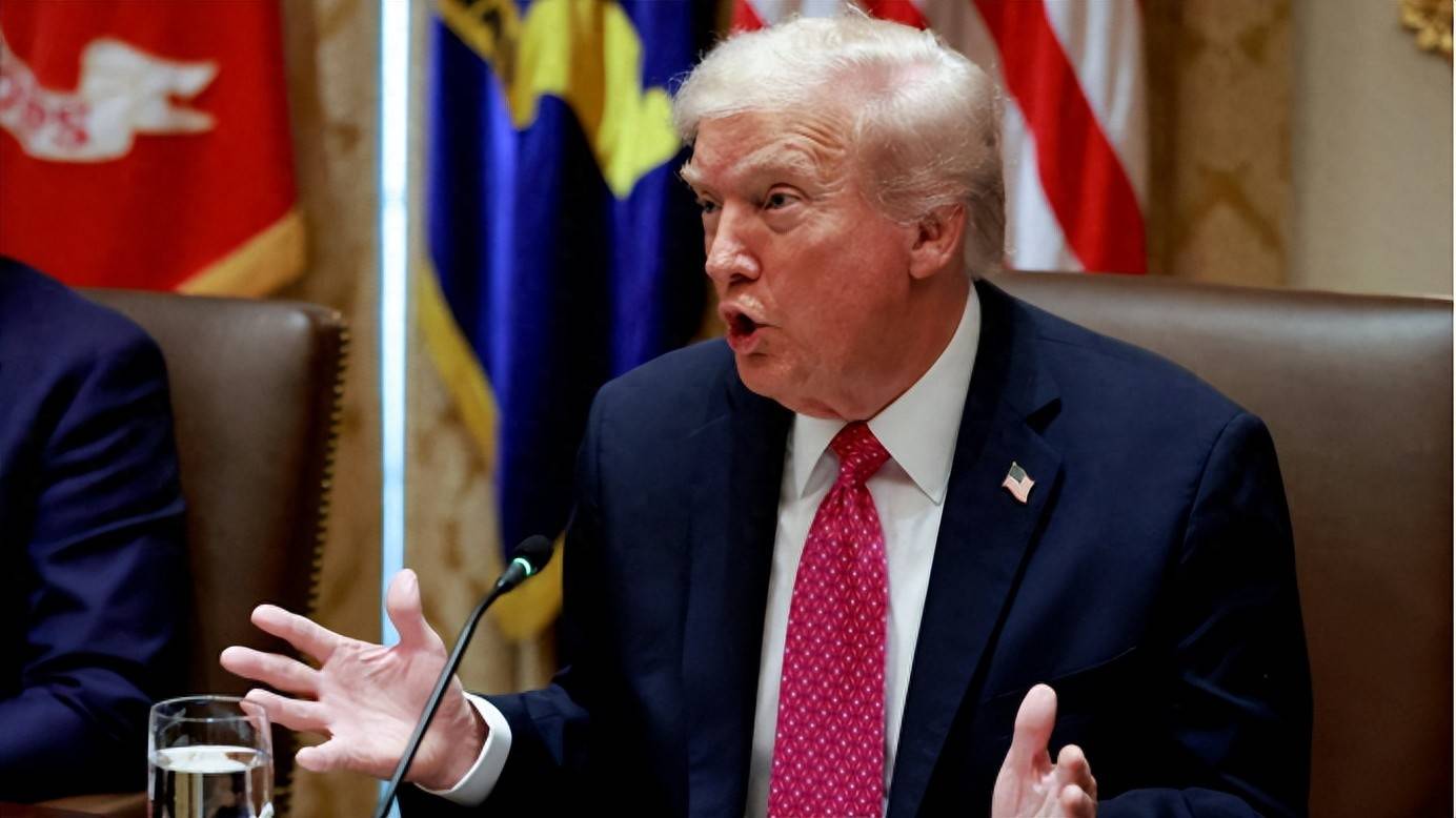 美再对中强硬<strong></p>
<p>蓝思科技股票</strong>，特朗普下令，禁止对华出售最强芯片，黄仁勋说了句大实话