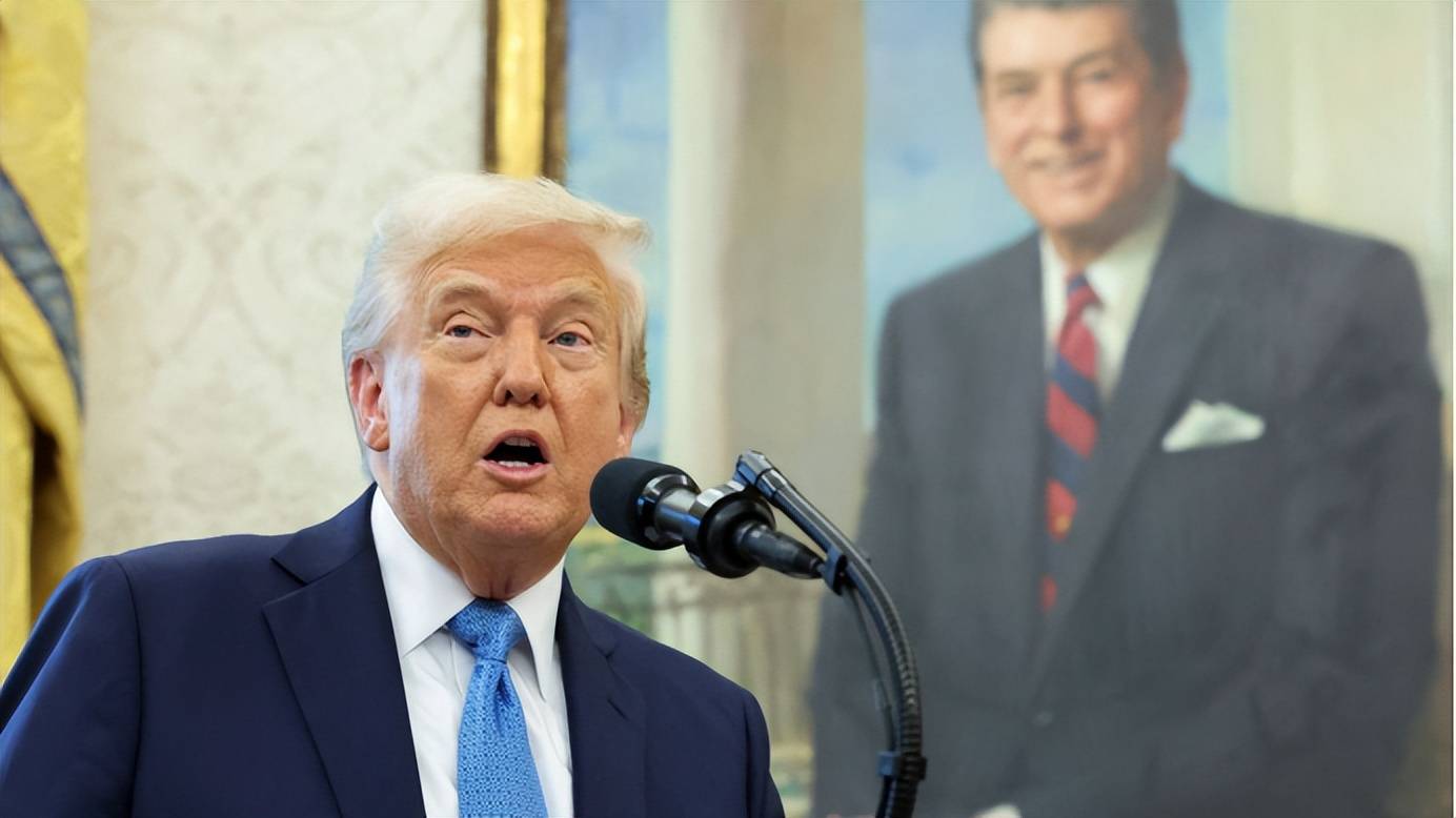 美再对中强硬<strong></p>
<p>蓝思科技股票</strong>，特朗普下令，禁止对华出售最强芯片，黄仁勋说了句大实话