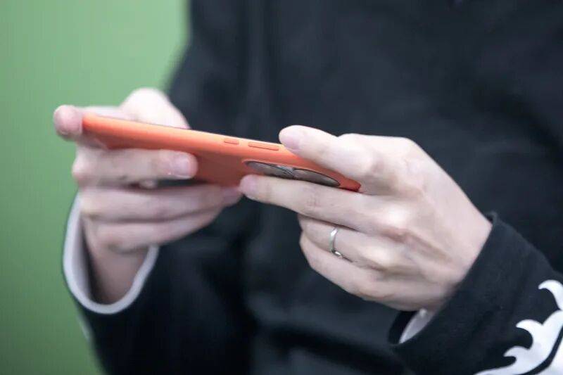 价格翻倍！华强北集体暴涨！深圳卖家：不敢囤货<strong></p>
<p>中国能建股票</strong>，但可能更贵