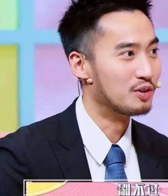 第三段婚姻亮红灯<strong></p>
<p>中国能建股票</strong>？他不会又要离婚了吧......