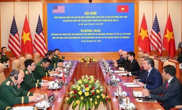 美媒：越南在南海4年造21座岛<strong></p>
<p>久其软件股票</strong>！菲律宾成试错样本？中方早有打算