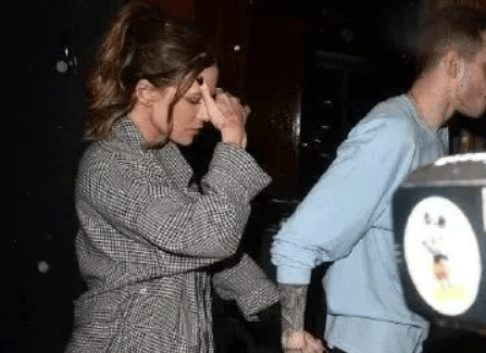 最美吸血鬼如今瘦成骷髅<strong></p>
<p>久其软件股票</strong>？《珍珠港》女主究竟怎么了？