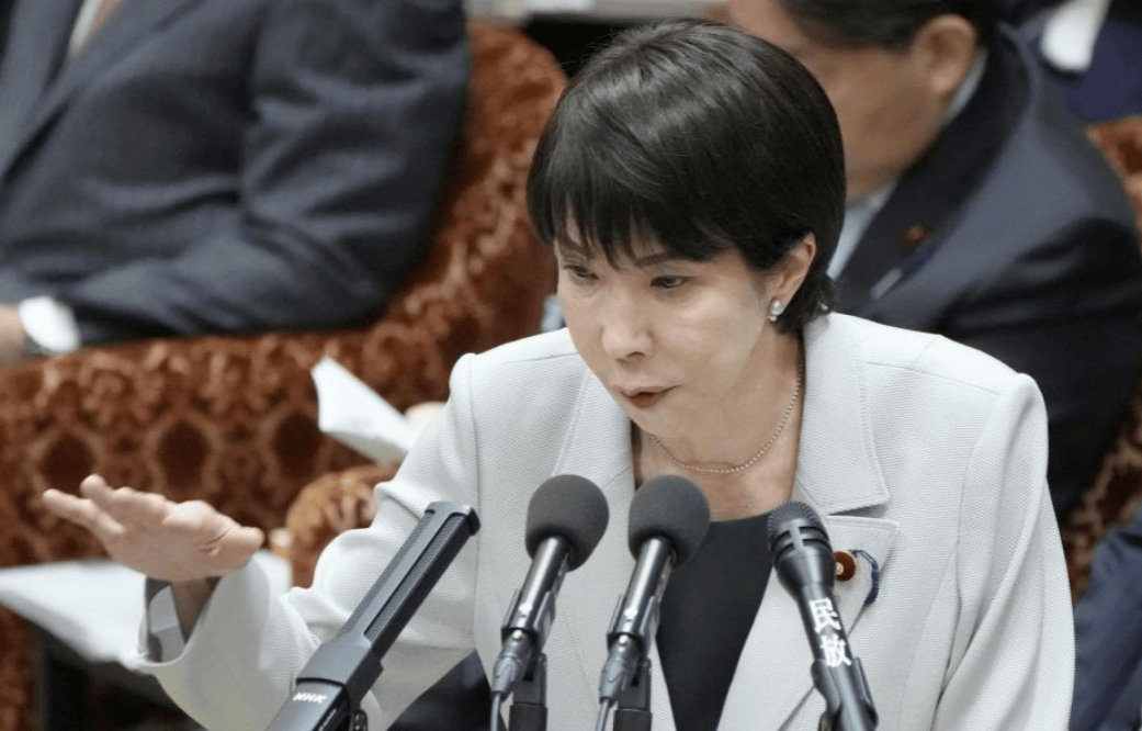 高市早苗没想到<strong></p>
<p>南极电商股票</strong>，中方直接对日本发“掉脑袋警告”，琉球问题也被摆了上来