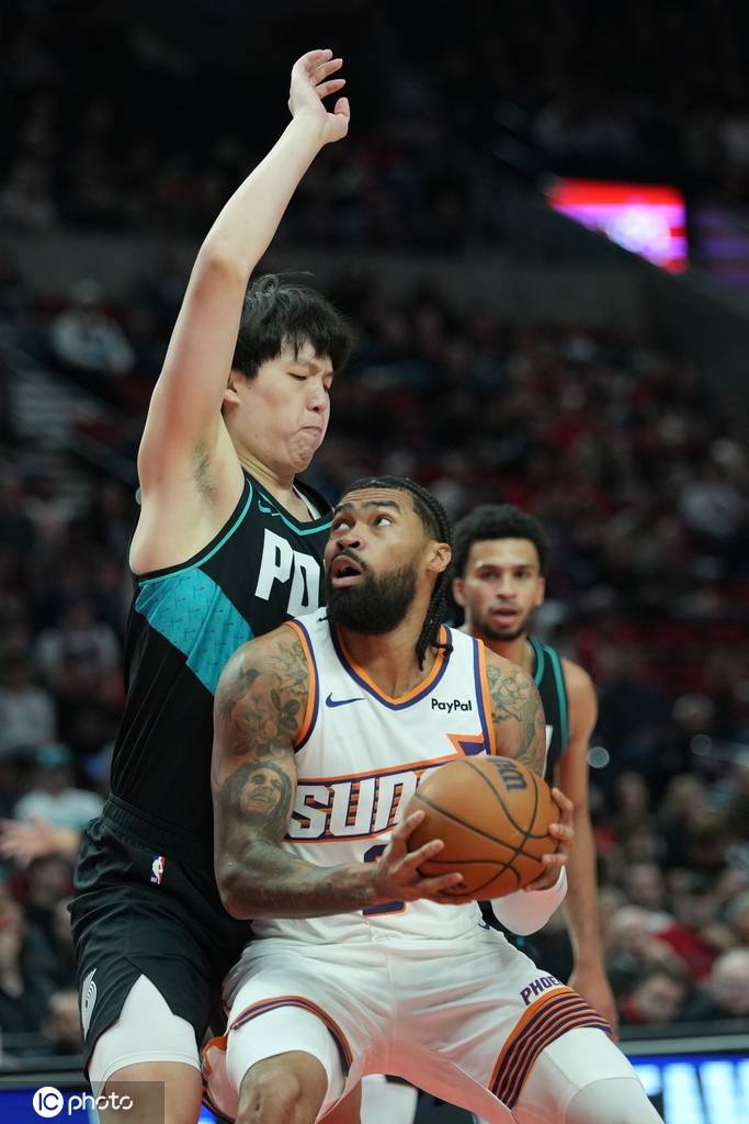 NBA生涯新高<strong></p>
<p>中恒电气股票</strong>！杨瀚森9分5板3助 他值得更多出场时间！