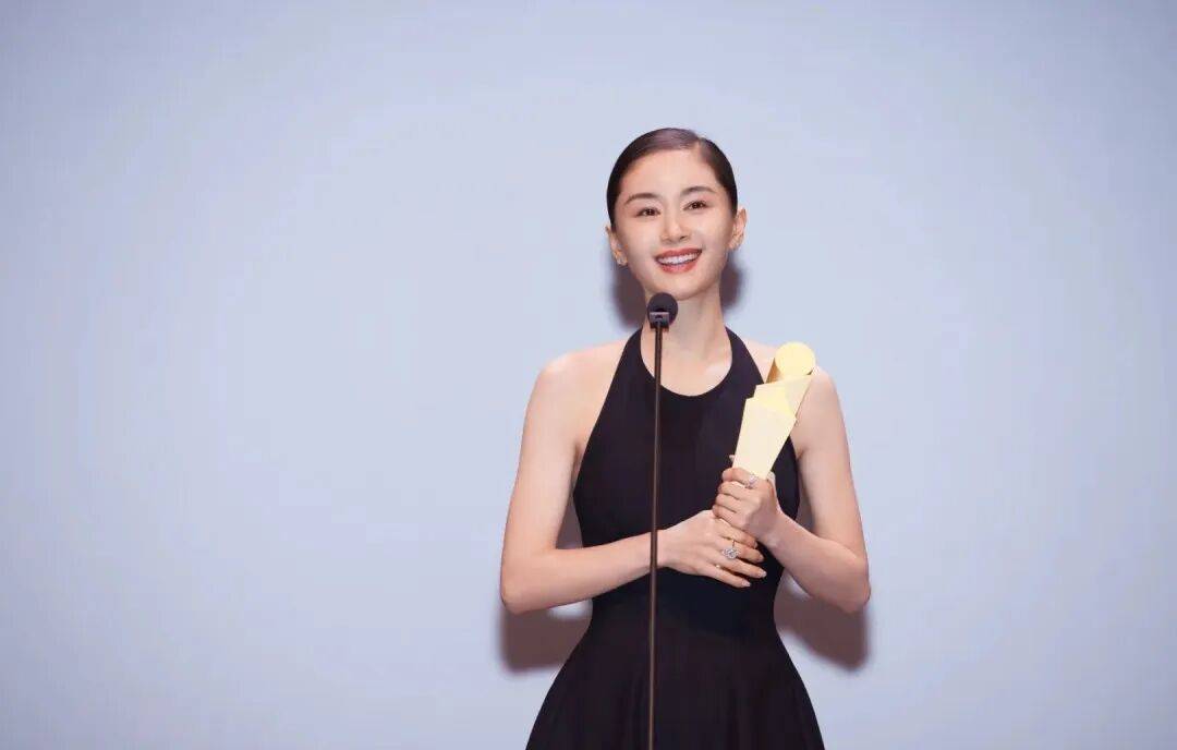 王子文：孩子是最重要的<strong></p>
<p>长安汽车股票</strong>，我演不出一模一样的曲筱绡