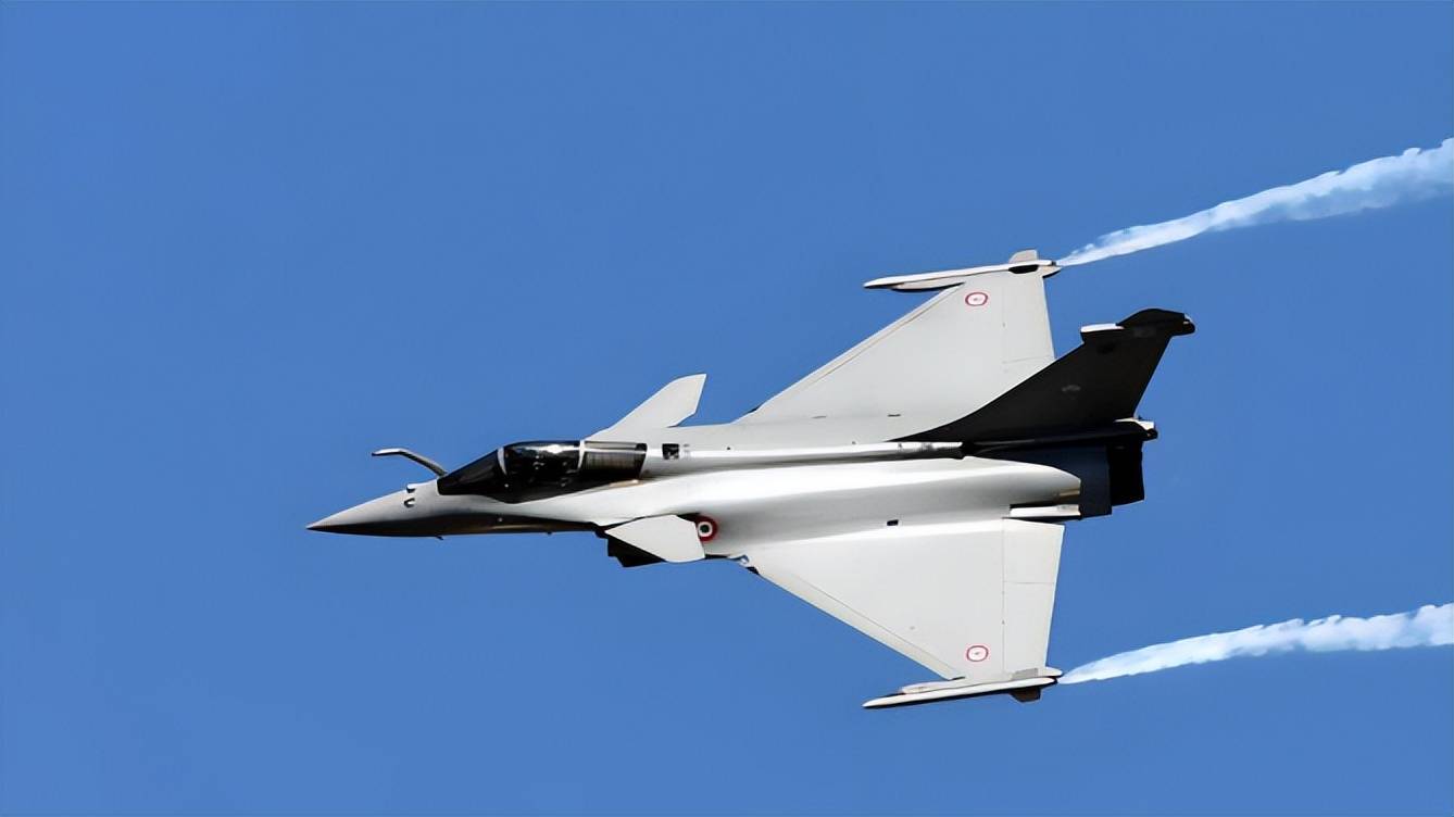 出大事了！百架战机开路<strong></p>
<p>长安汽车股票</strong>，乌克兰迎来新靠山？克宫表态：不足为惧，事情果然不简单