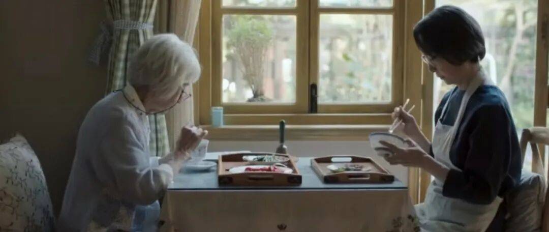 第一批丁克老后<strong></p>
<p>中国铁建股票</strong>，“伴侣能陪一程，但最后都要靠自己”