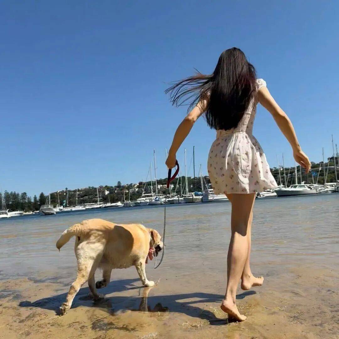 第一批丁克老后<strong></p>
<p>中国铁建股票</strong>，“伴侣能陪一程，但最后都要靠自己”