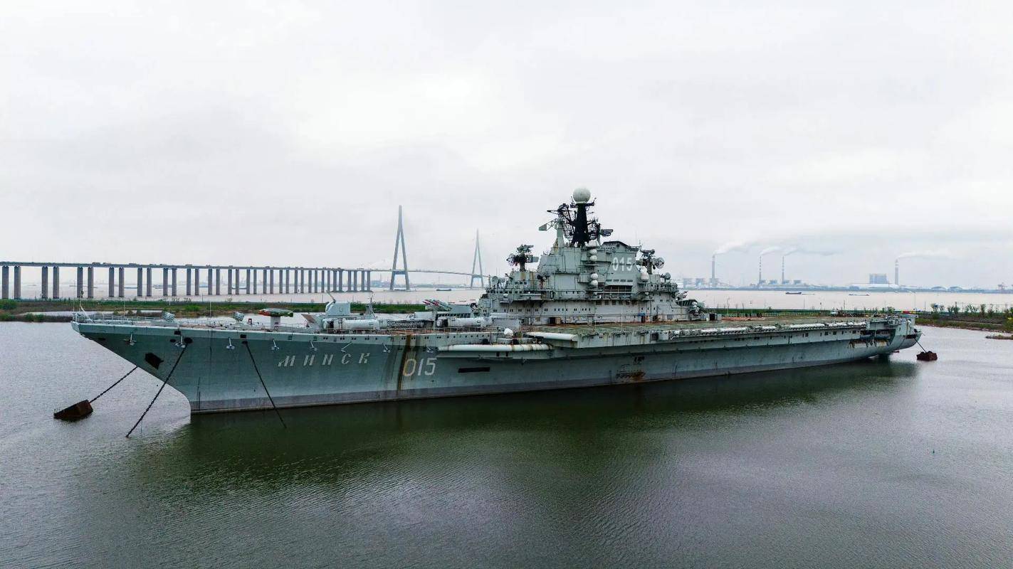 美媒：世界都被骗了<strong></p>
<p>吉利汽车股票</strong>，中国偷偷打造10艘航母，8艘做好了战斗准备