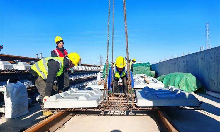 9分钟到北京<strong></p>
<p>吉利汽车股票</strong>！当河北迎来北京地铁……最新进展→