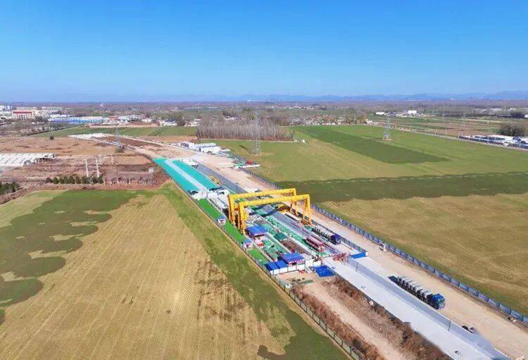 9分钟到北京<strong></p>
<p>吉利汽车股票</strong>！当河北迎来北京地铁……最新进展→