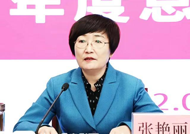 张艳丽、徐万海被查<strong></p>
<p>长虹股票</strong>，他上个月刚被免职