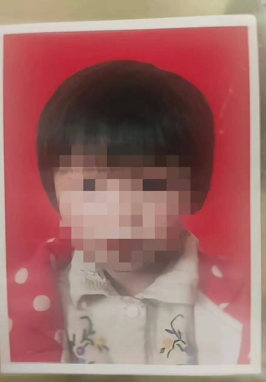 河南鲁山8岁女孩走失5天后在化粪池找到<strong></p>
<p>东北制药股票</strong>，无生命体征，家属：化粪池盖子没盖，掉进去了