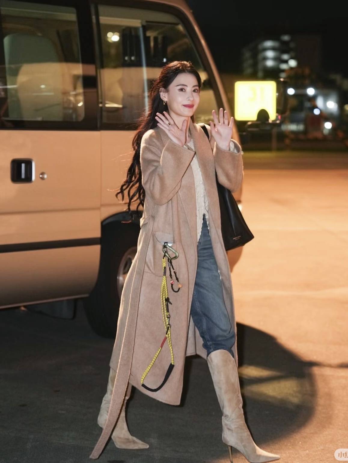 巩俐、梅姨、高圆圆...Power女性冬天少不了一件驼色大衣<strong></p>
<p>东北制药股票</strong>！