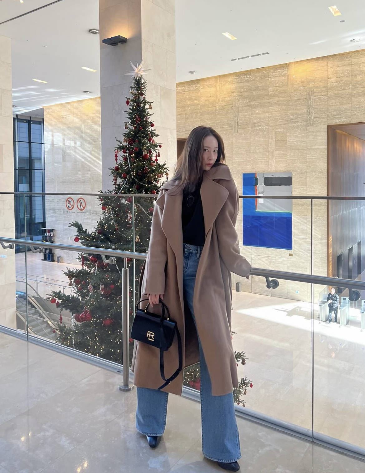 巩俐、梅姨、高圆圆...Power女性冬天少不了一件驼色大衣<strong></p>
<p>东北制药股票</strong>！