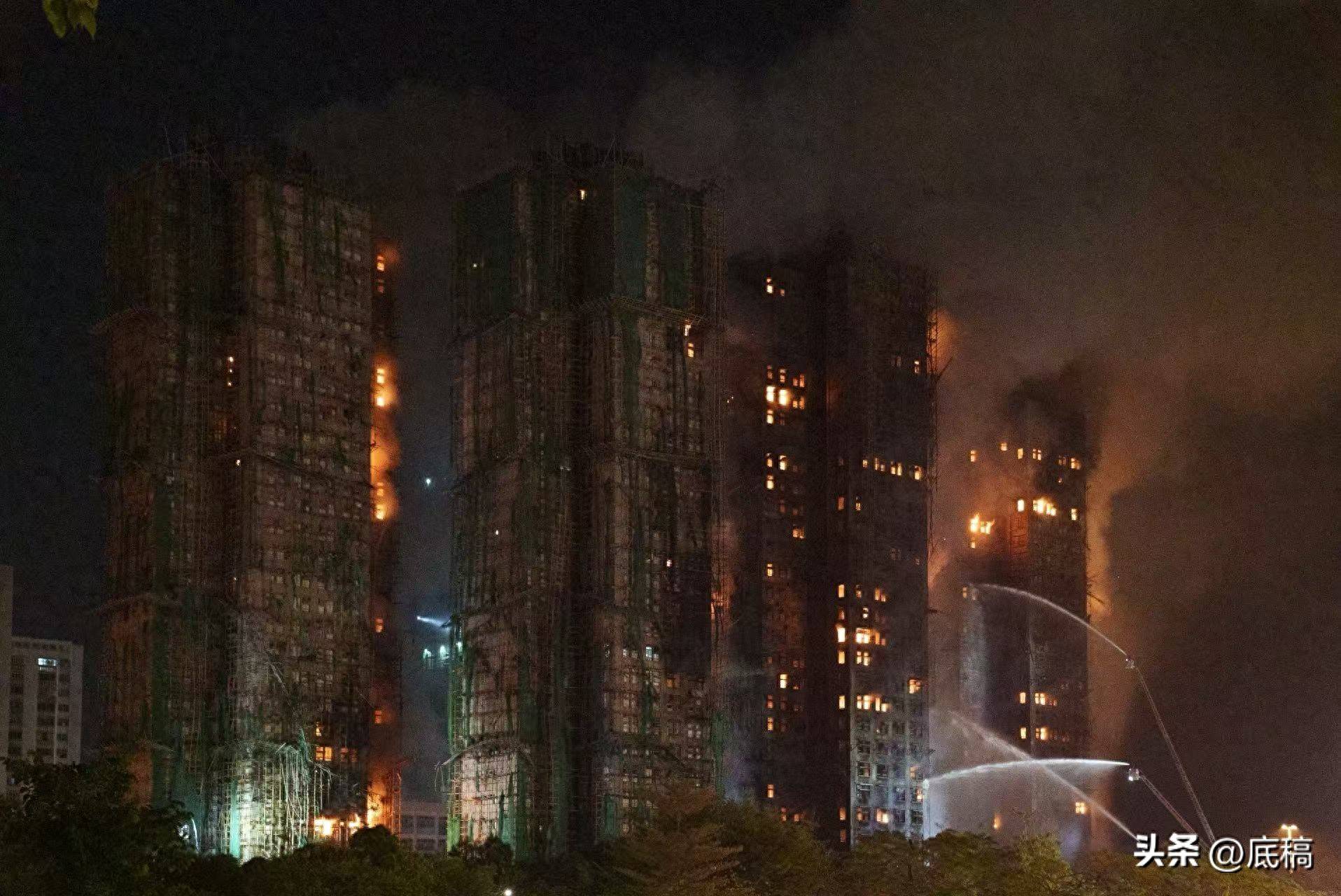 香港宏福苑大火中的一夜：“眼睁睁看着整栋楼被烧”<strong></p>
<p>顺丰股票</strong>，有住户称母亲仍失联