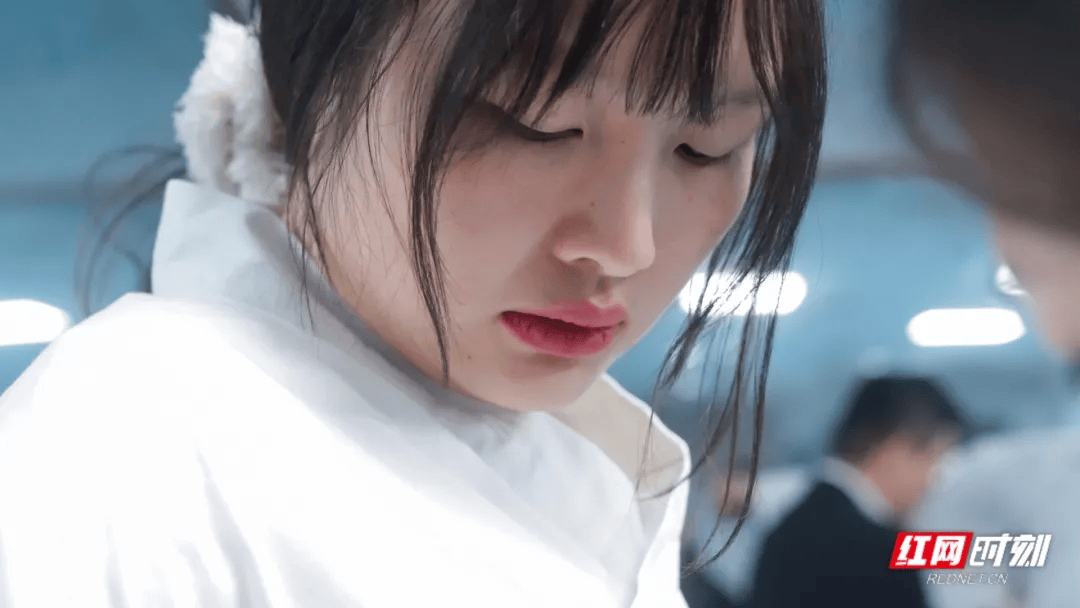 汶川地震被救起的女孩<strong></p>
<p>广晟有色股票</strong>，17年后和救她的军人结婚了