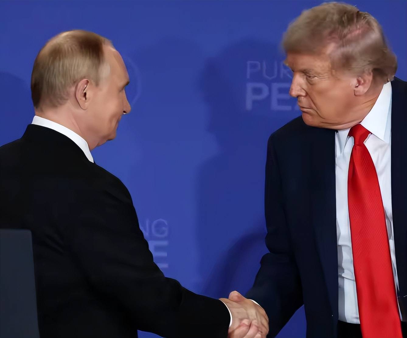 结束了！泽连斯基发表全国讲话<strong></p>
<p>广晟有色股票</strong>，乌克兰人狂欢：终于不用提心吊胆，对外释放信号非同寻常