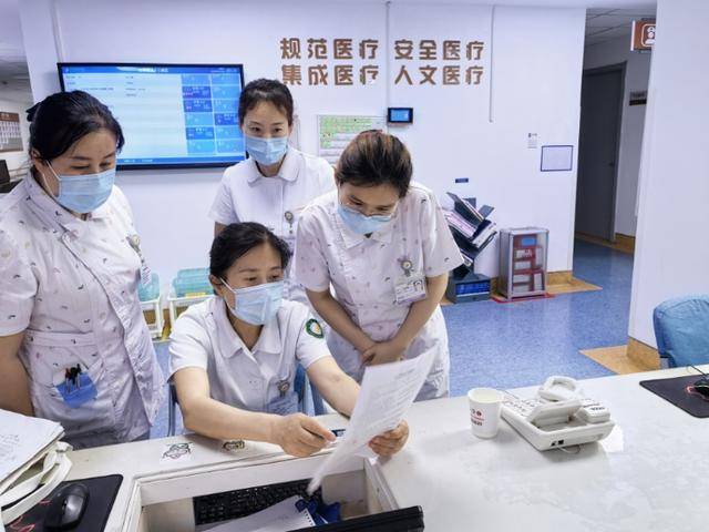 接过“一等奖”的接力棒<strong></p>
<p>中国医药股票</strong>，这个党支部凭什么？