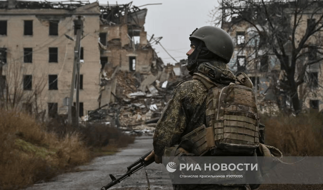 俄罗斯没料到<strong></p>
<p>东鹏饮料股票</strong>，红军城巷战有美国人，俄军突击队已经杀红了眼！