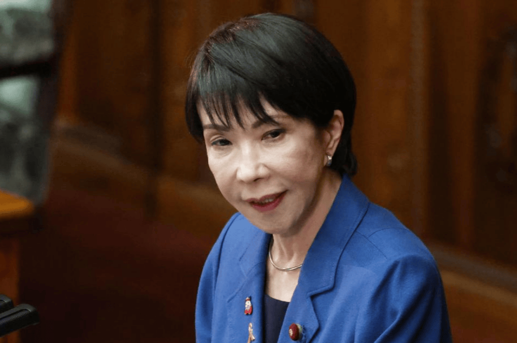 中方行动再升级<strong></p>
<p>东鹏饮料股票</strong>，对琉球措辞变了，高市早苗请求对话，中方送上7个字