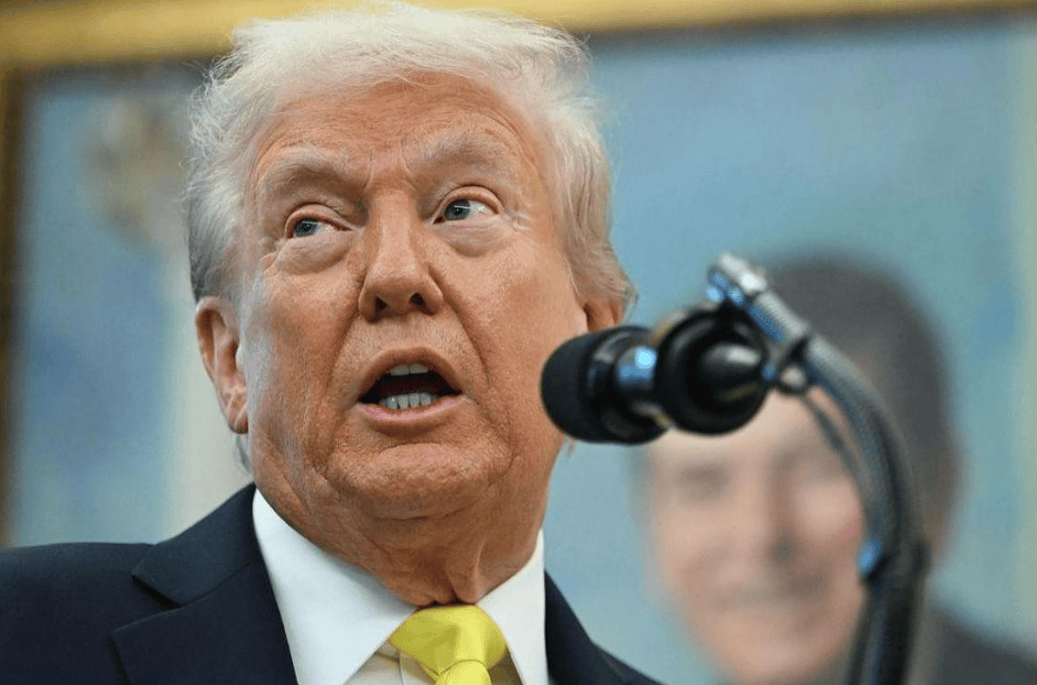 中日关系仍在紧张<strong></p>
<p>东鹏饮料股票</strong>，白宫首次表态，日本学者下结论，高市早苗挺不过明年？