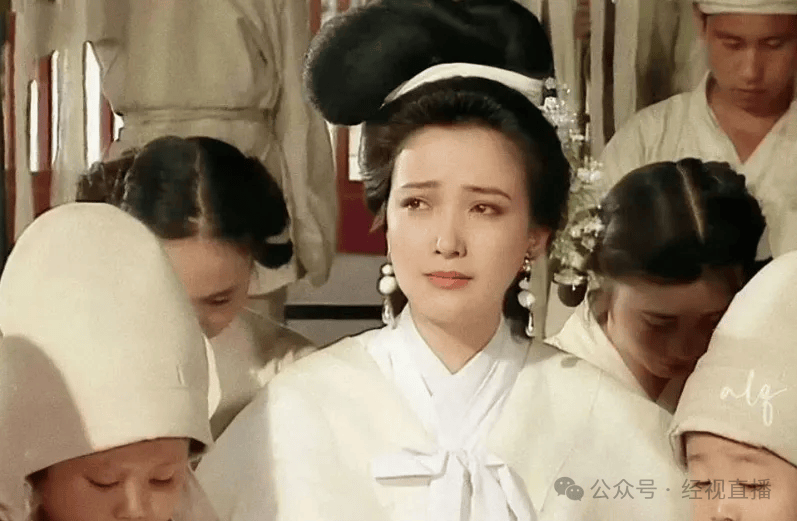 “何晴告别仪式”不公开对外吊唁<strong></p>
<p>东鹏饮料股票</strong>，好友：她本想跟李雪健一样，战胜病魔，走回舞台