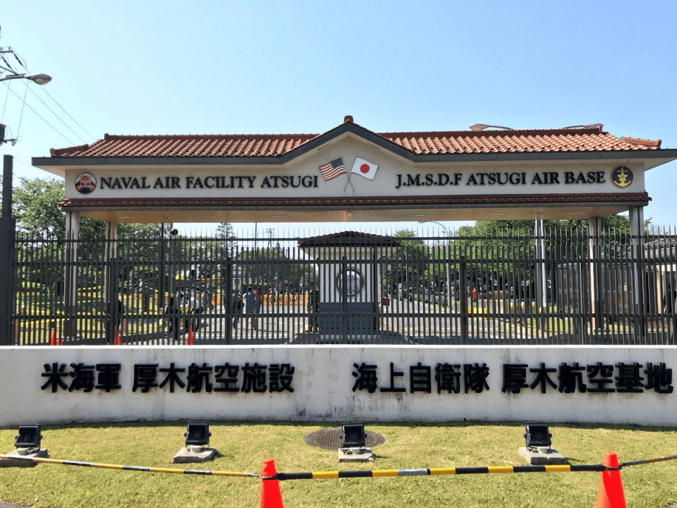 乌克兰不入北约<strong></p>
<p>东鹏饮料股票</strong>？泽连斯基同意下课？