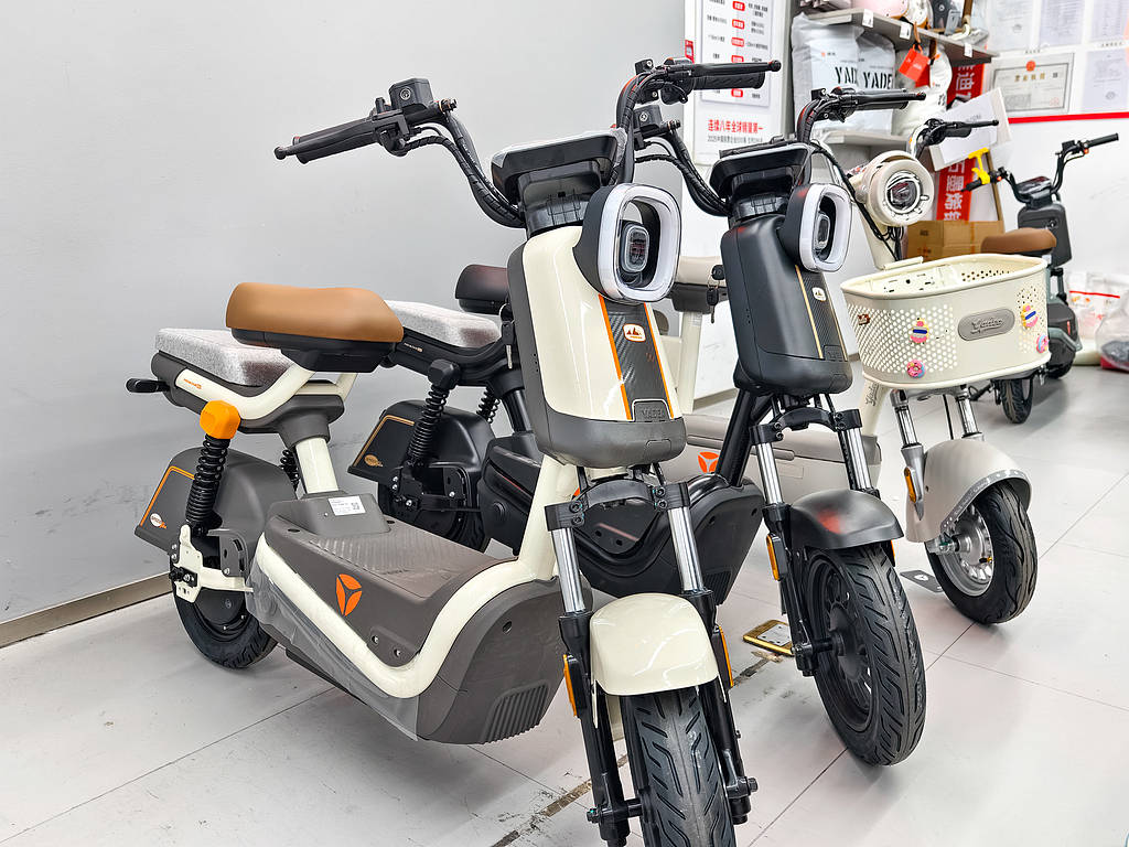 新国标电驴一周没卖出一辆<strong></p>
<p>东鹏饮料股票</strong>？企业试错的代价有点高