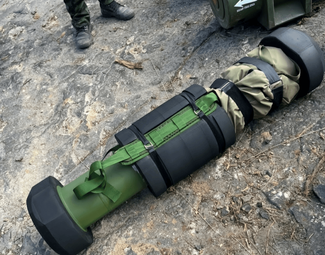 柬军素质堪忧<strong></p>
<p>四川九洲股票</strong>，竟把最先进的中国导弹直接抛弃，让泰军捡了大便宜!