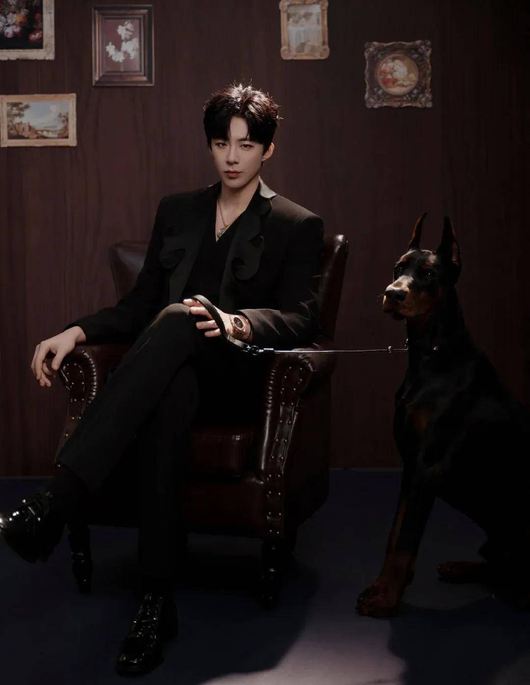 赵露思戴独一无二高珠<strong></p>
<p>金力永磁股票</strong>，周也女战神……明星们的“海口团建”造型也太美了