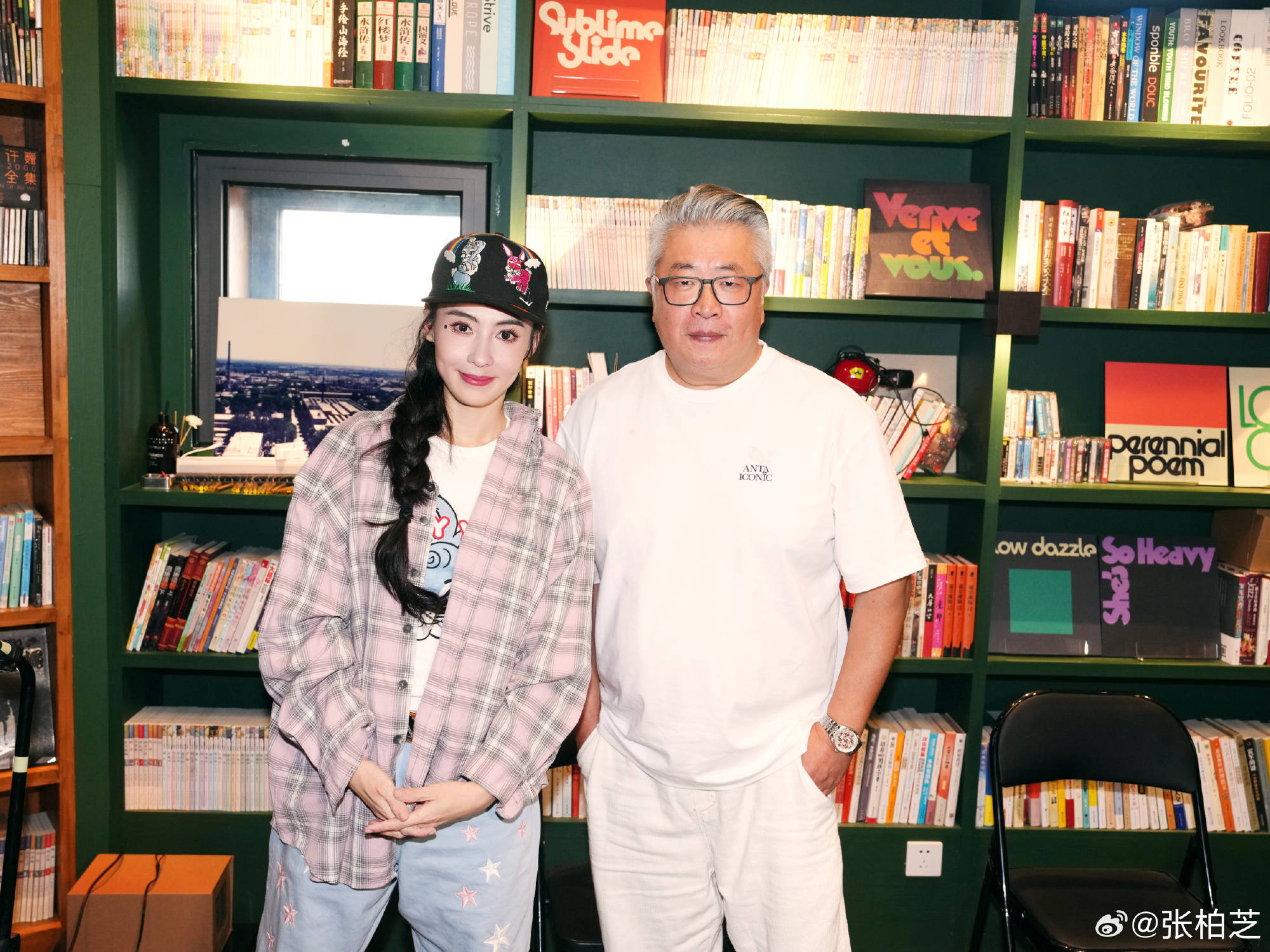 45岁张柏芝把自己穿成20岁少女<strong></p>
<p>爱施德股票</strong>，《一路繁花2》谁能不被她惊艳？