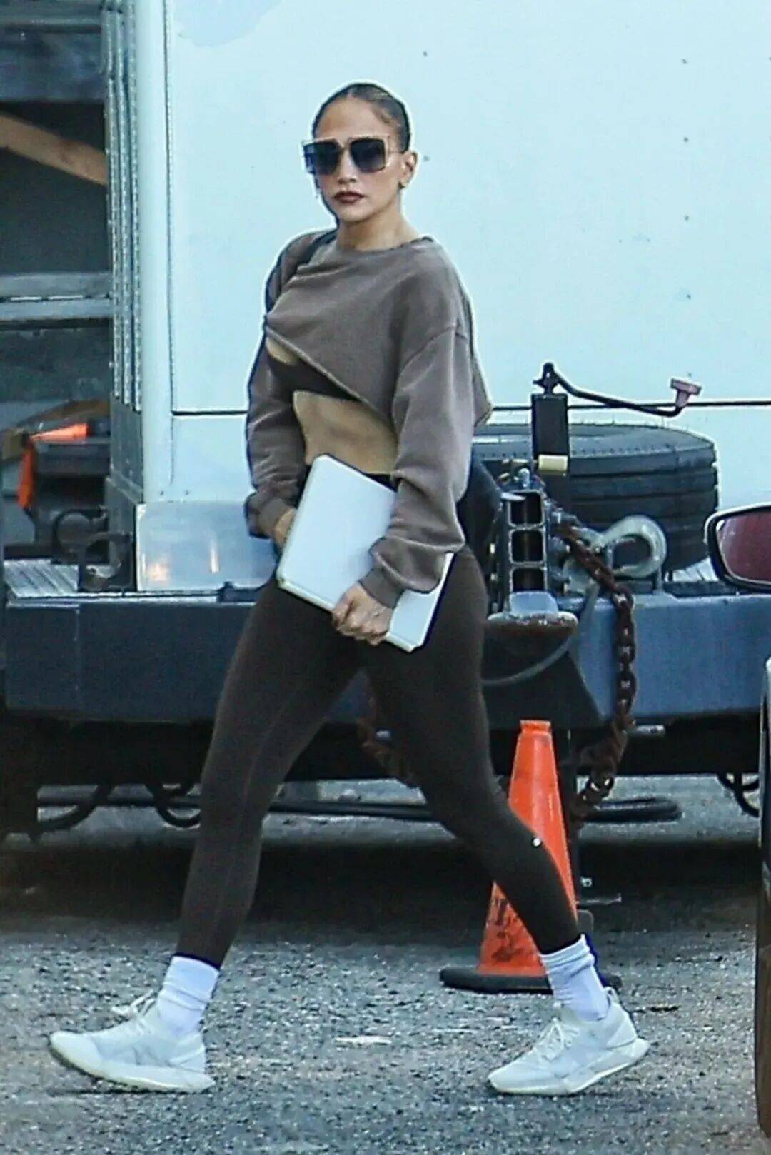 大腿壮壮的<strong></p>
<p>爱施德股票</strong>，是真好啊