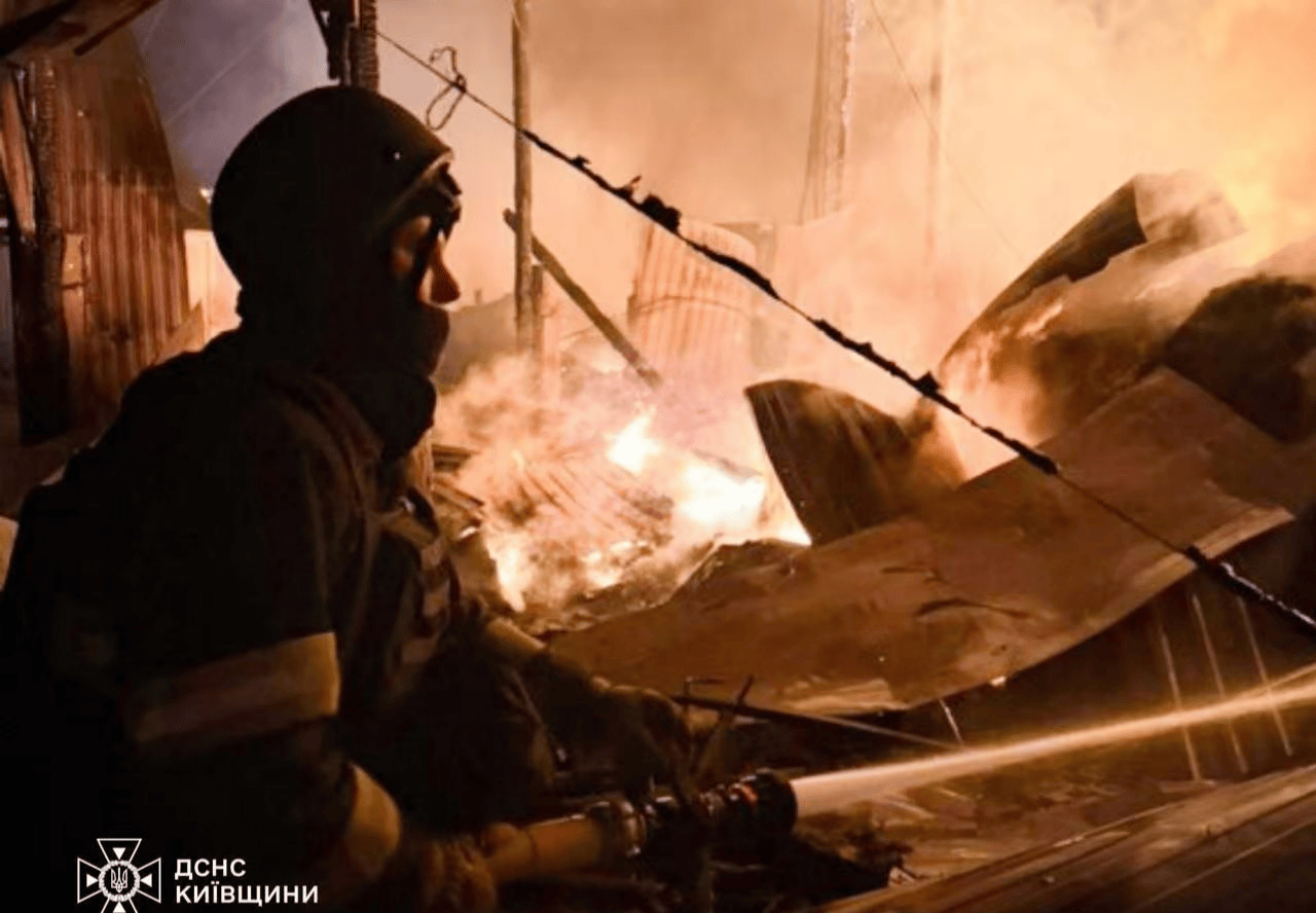 俄乌最新里程牌<strong></p>
<p>中国人寿股票</strong>，乌克兰没料到俄军报复这么狠：F-16战机升空34次反击